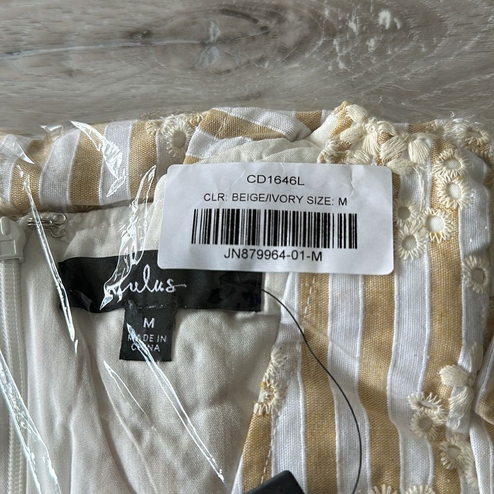 Lulus Sunny Crush Striped Embroidered Mini Dress Beige/Ivory M NWT IN PACKAGE - Picture 10 of 11